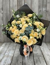 Букет цветов из:  Розы и Лизиантусы в Квашенки