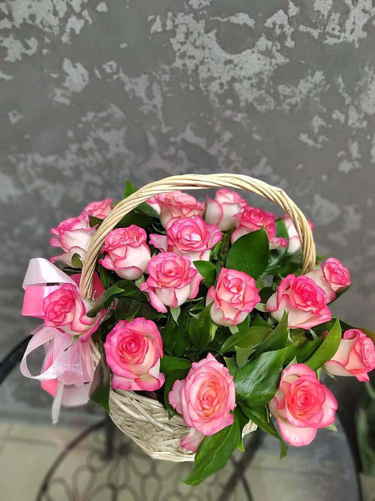 Цветочная композиция из Розы в корзине в Квашенки