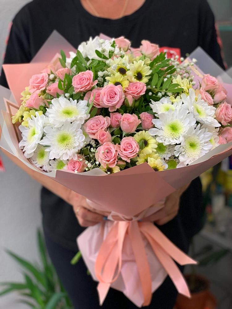 Букет цветов из: Розы и Хризантемы в Квашенки