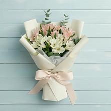 Букет цветов из:  Альстромерии в Квашенки