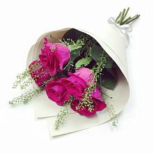 Букет цветов из:  Розы в Квашенки