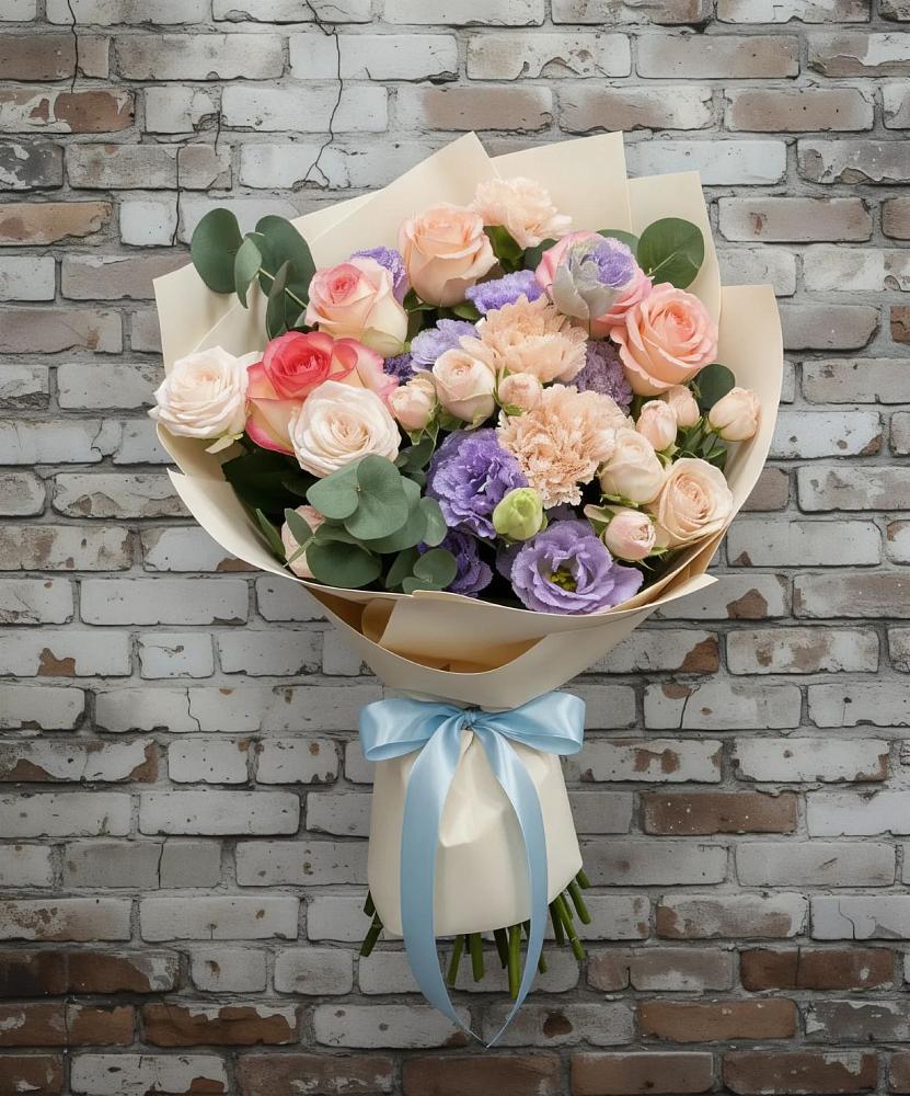 Букет цветов из: Розы, Лизиантусы и Гвоздики в Квашенки