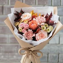 Букет цветов из:  Гвоздики, Хризантемы и Розы в Квашенки