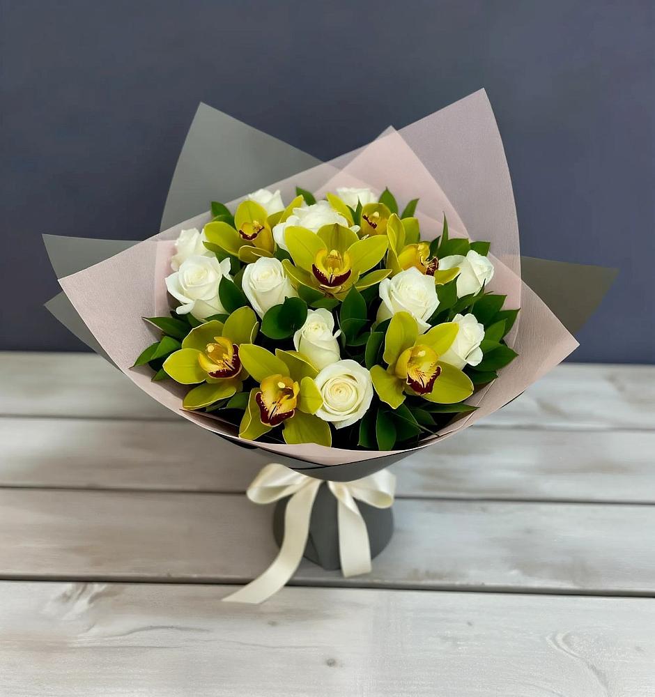 Букет цветов из: Орхидеи и Розы в Квашенки