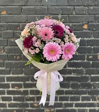 Букет цветов из:  Герберы и Хризантемы в Квашенки