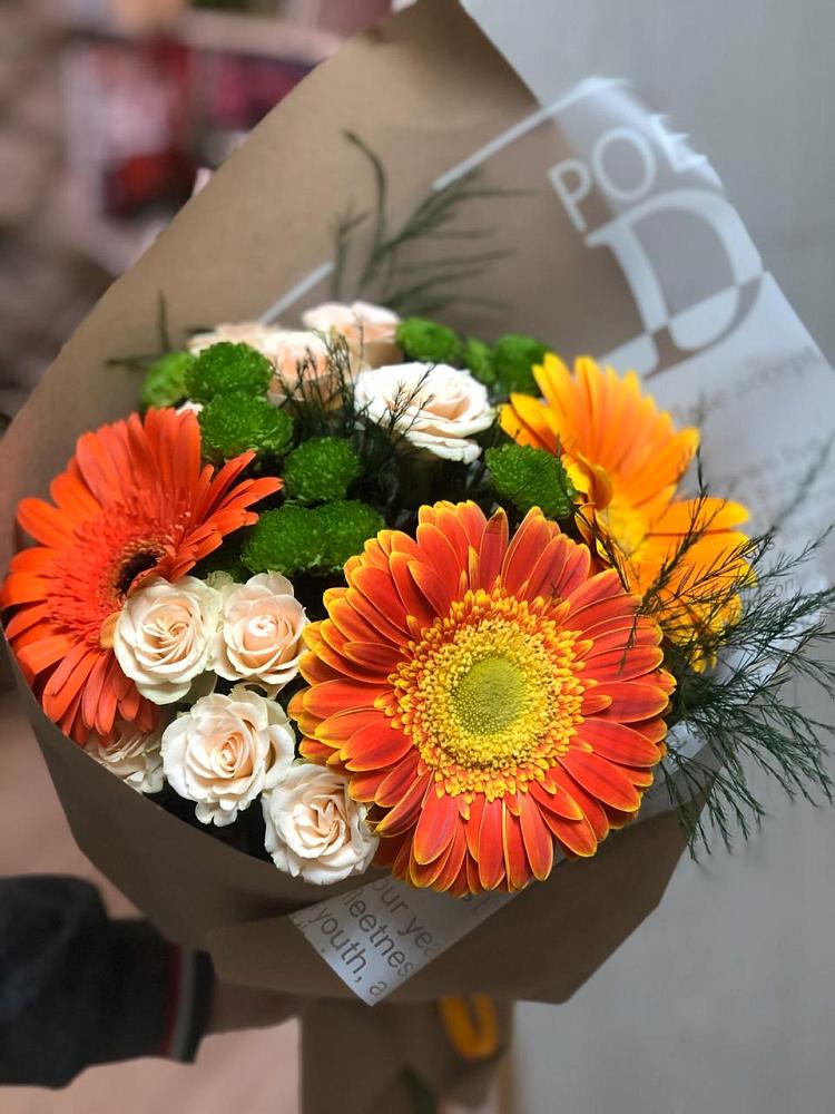 Букет цветов из: Герберы, Хризантемы и Розы в Квашенки