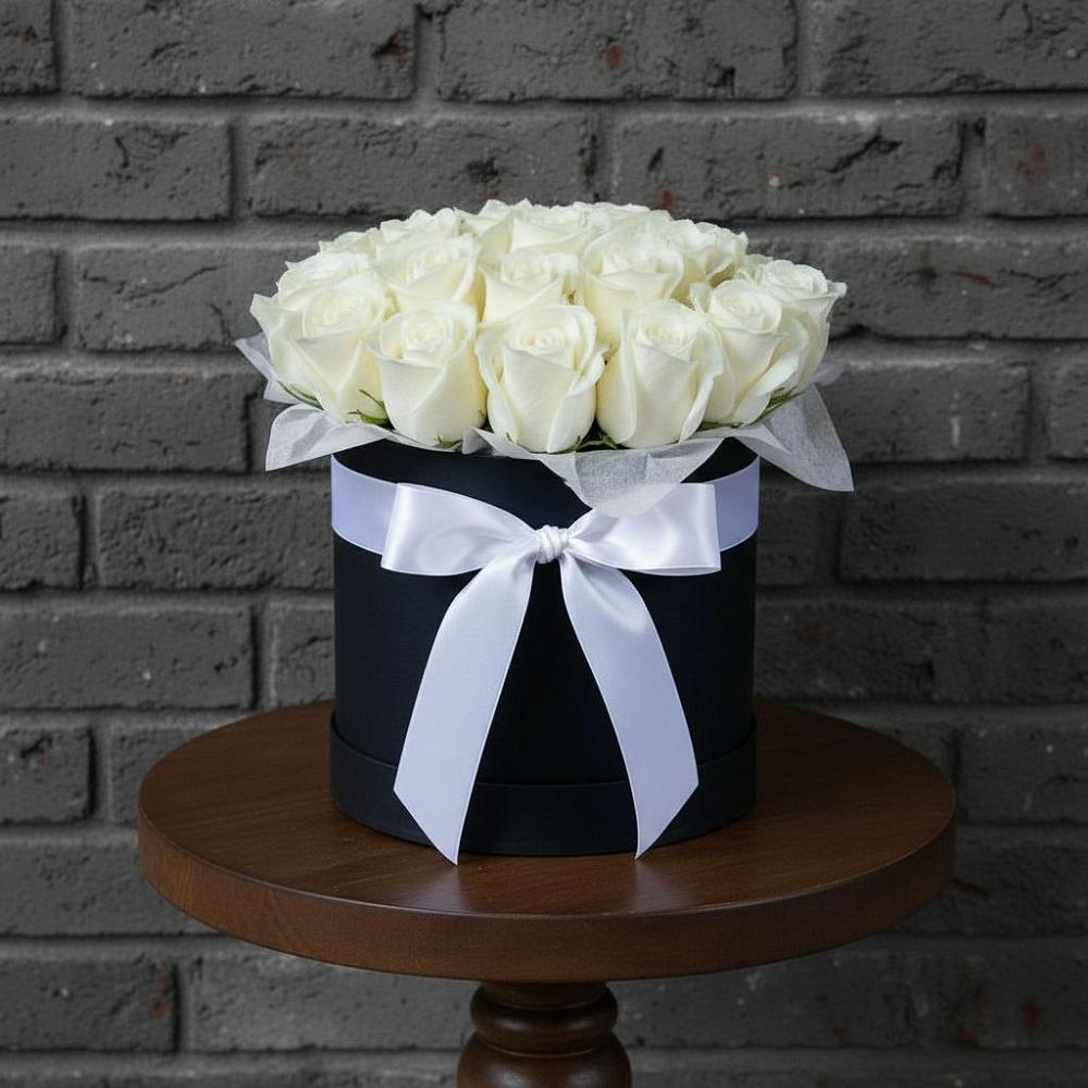 Цветочная композиция из Розы в шляпной коробке в Квашенки