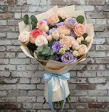 Букет цветов из:  Розы, Лизиантусы и Гвоздики #REPLACE_PRED# Квашенки