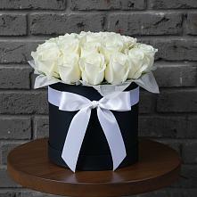 Цветочная композиция из Розы в шляпной коробке в Квашенки